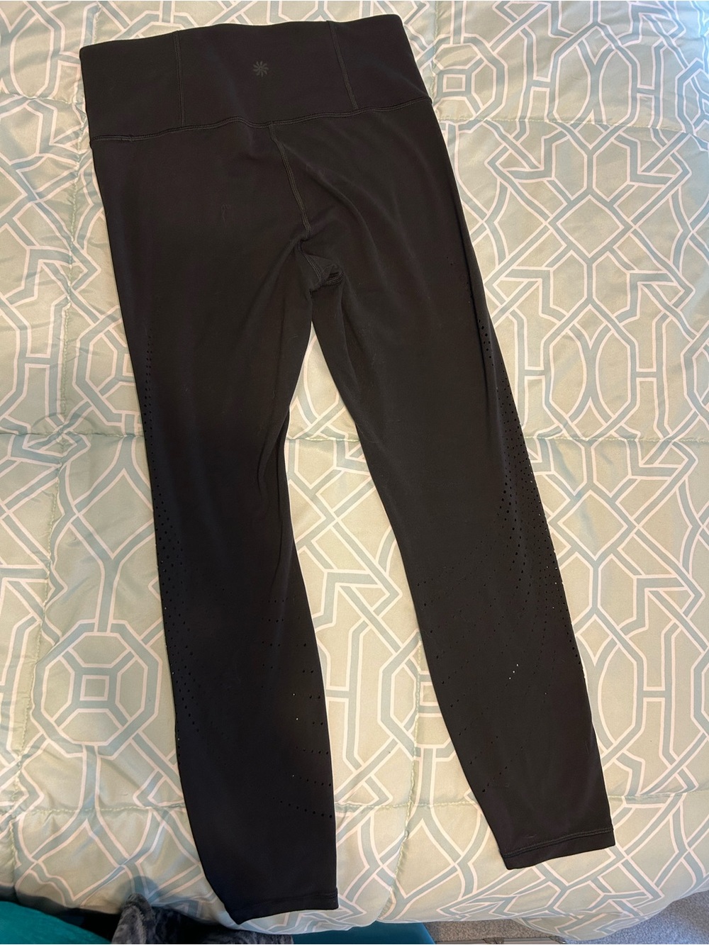 Athleta Elation Laser Cut 7/8 Leggings with Perforated Side Detail
